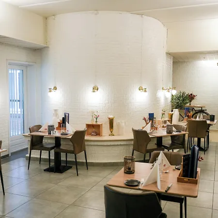 多宁隆德酒店 3* Dronninglund