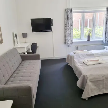 多宁隆德酒店 3* Dronninglund
